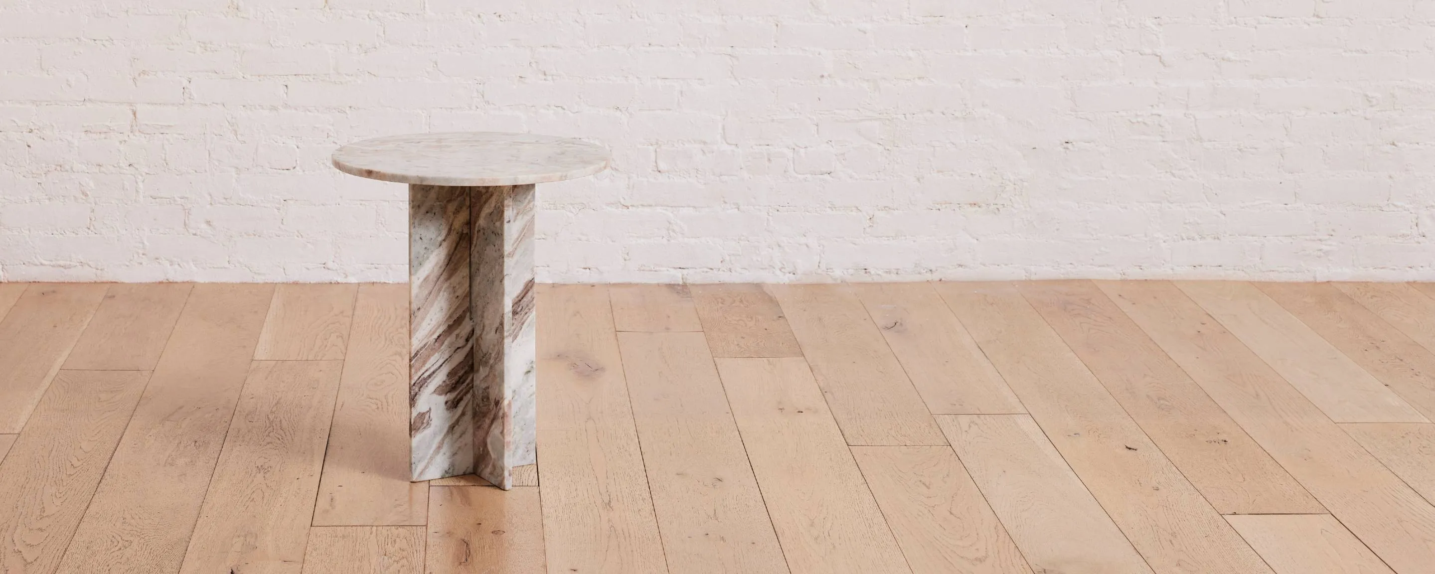 the marble accent table